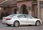 Lexus LS460